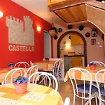 Castello Vendég és