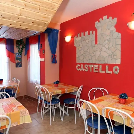 Apartman Castello Vendég és *