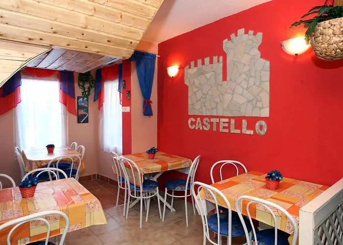 Apartman Castello Vendeg Es Apartmanhaz *