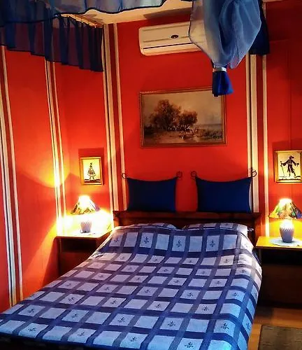 Apartman Castello Vendeg Es Apartmanhaz Eger